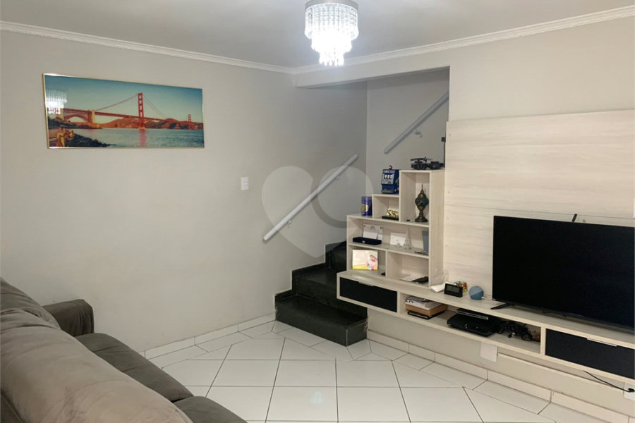 Sobrado à venda ou para alugar com 3 quartos, sendo 2 suítes, em Santana, São Paulo, SP