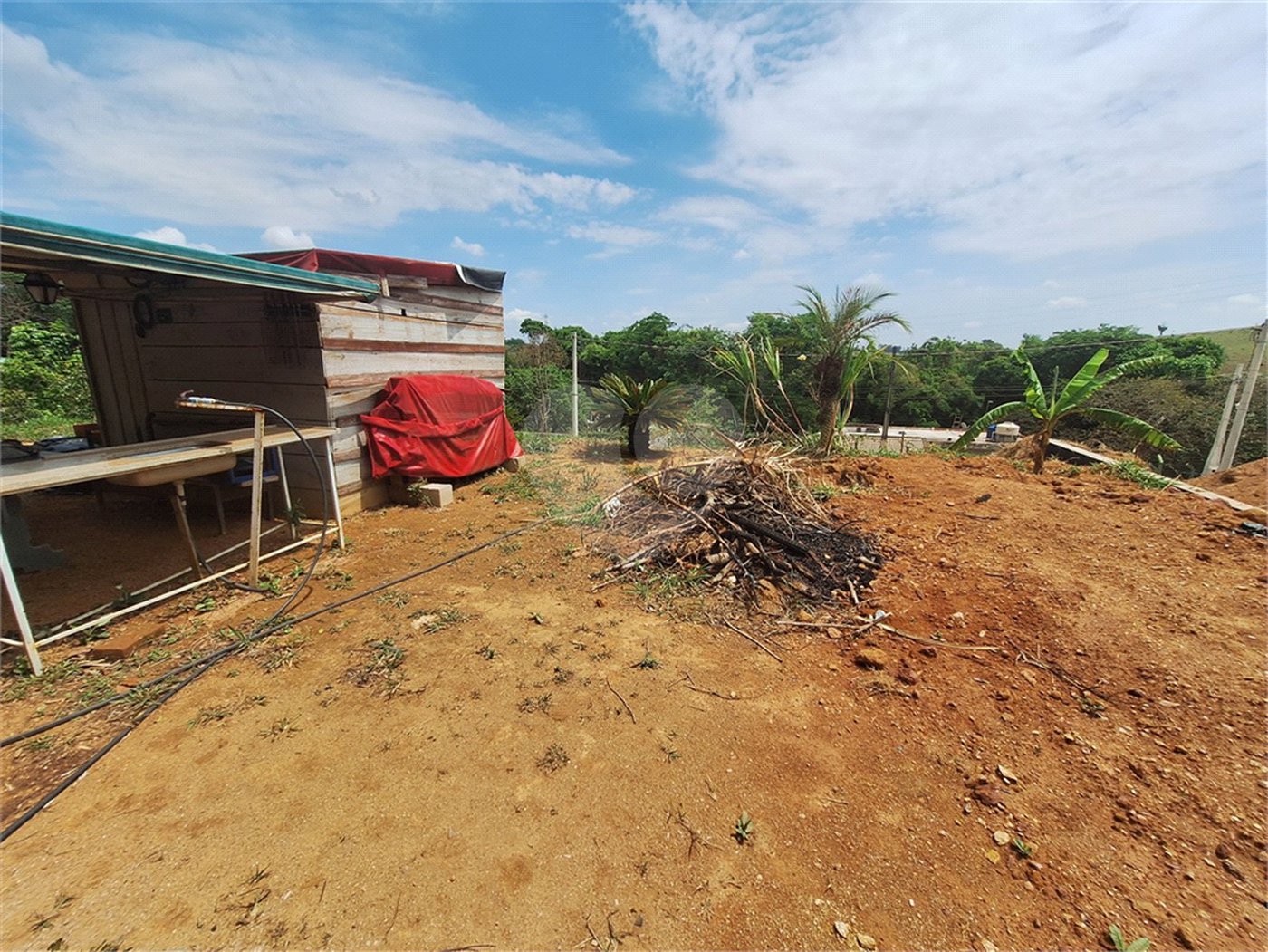 Terreno à venda com 1 suíte em Caixa D´água, Vinhedo, SP