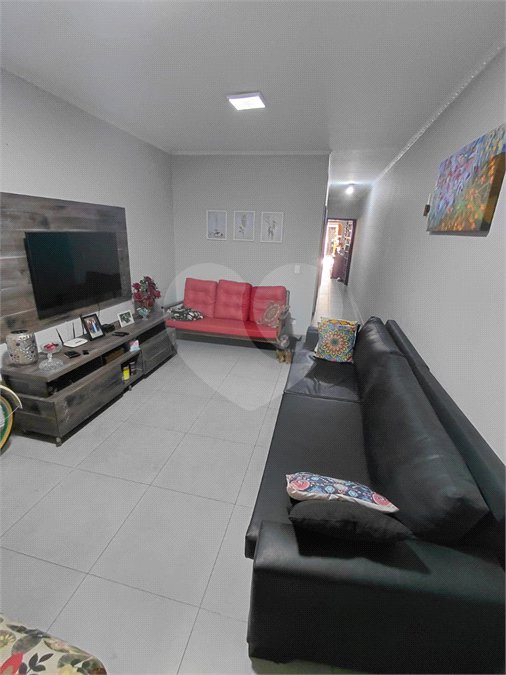 Sobrado à venda com 4 quartos, sendo 1 suíte, em Vila Nova Mazzei, São Paulo, SP