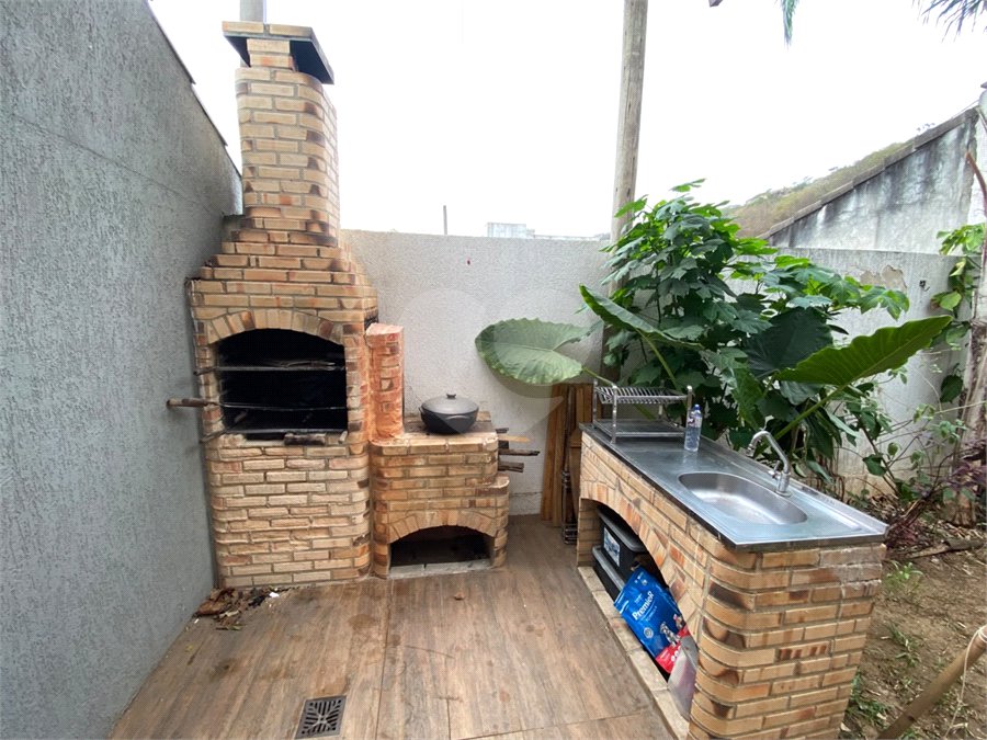 Casa à venda com 4 quartos em Campo Grande, Rio de Janeiro, RJ