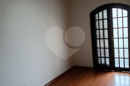 Casa à venda com 3 quartos, sendo 1 suíte, em Chácara Jafet, Mogi das Cruzes, SP