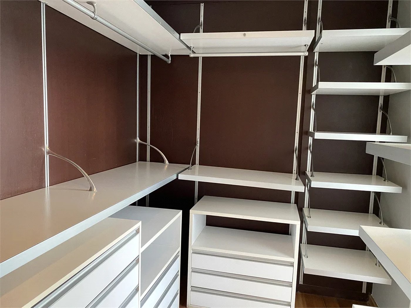 Apartamento à venda com 3 suítes em Vila Andrade, São Paulo, SP