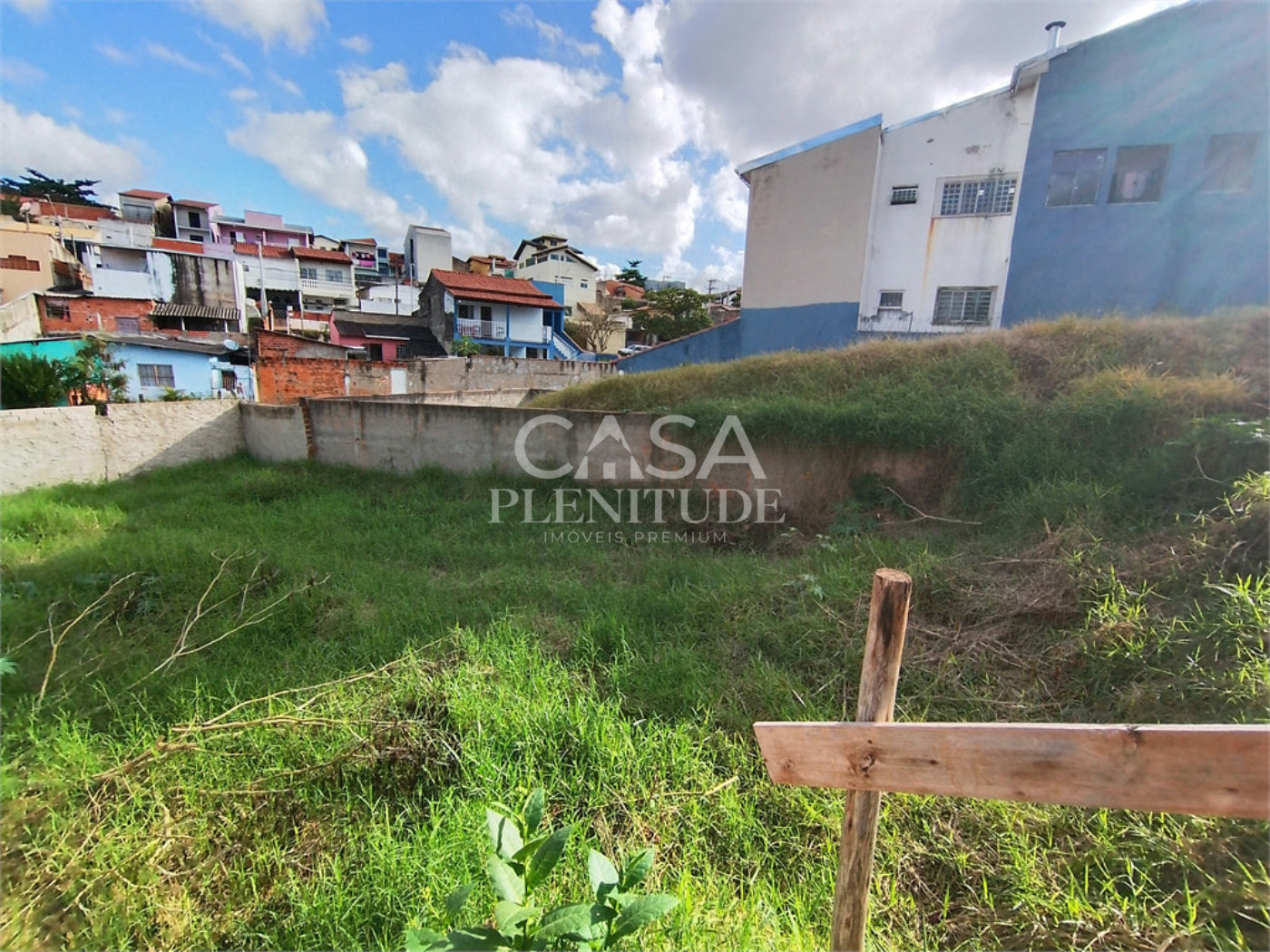 Casa à venda com 2 quartos em Vila Barão, Sorocaba, SP