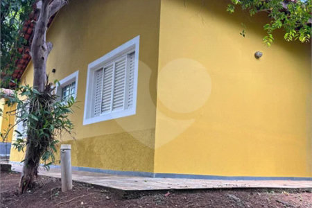 Chácara à venda com 3 quartos, sendo 1 suíte, em Bosque, Vinhedo, SP