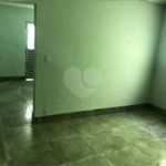Casa à venda com 3 quartos, sendo 1 suíte, em Interlagos, São Paulo, SP