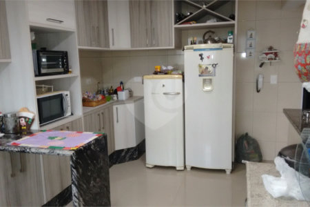 Casa à venda com 3 quartos, sendo 1 suíte,  em Mogi Moderno, Mogi das Cruzes, SP