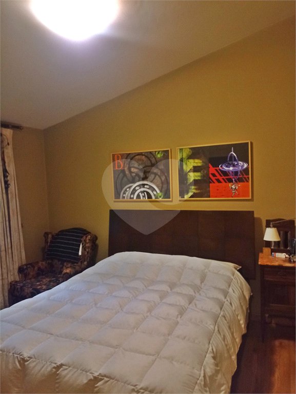 Casa à venda com 4 quartos, sendo 2 suítes,  em Morumbi, São Paulo, SP