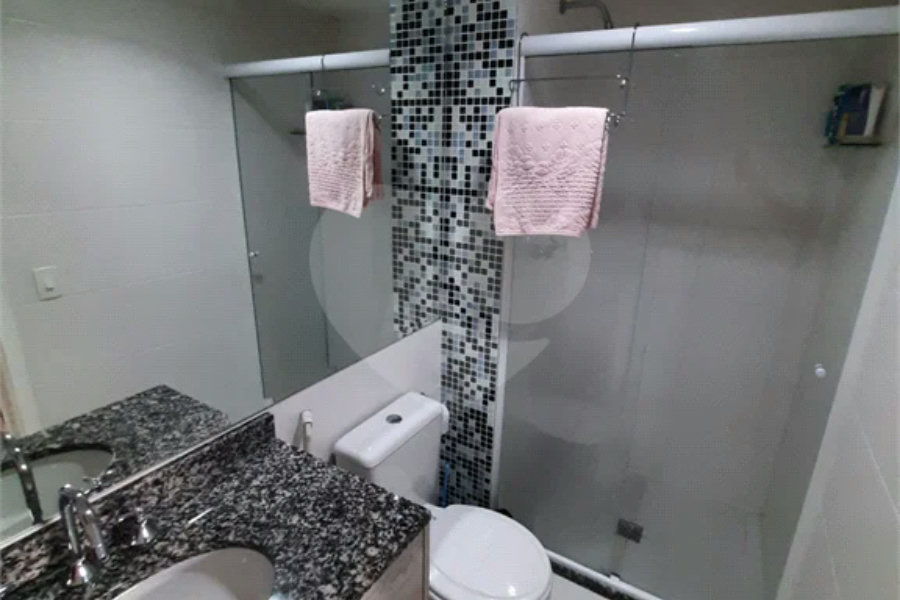 Apartamento à venda com 2 quartos, sendo 1 suíte,  em Vila Ester (zona Norte), São Paulo, SP