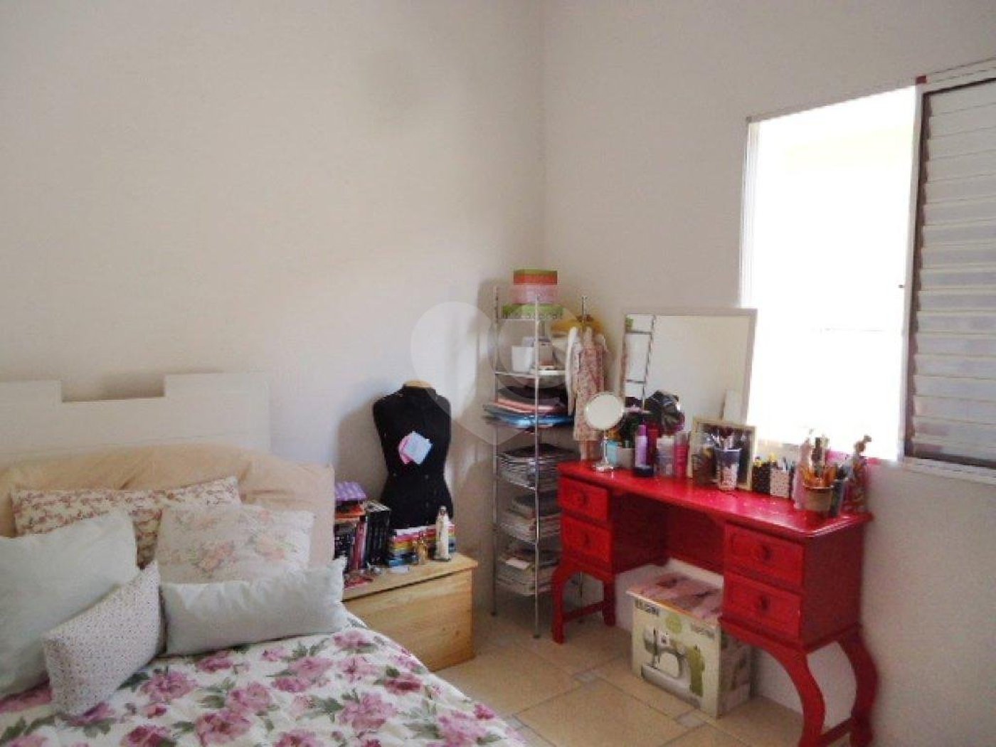 Casa à venda com 3 quartos, sendo 1 suíte, em Jardim Peri, São Paulo, SP