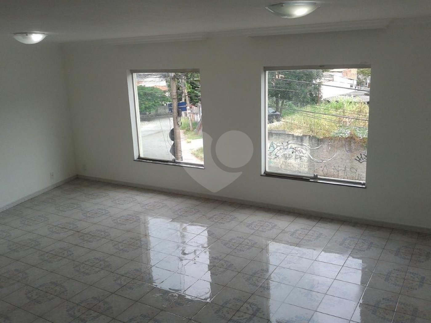 Sobrado à venda com 3 quartos, sendo 1 suíte, em Tremembé, São Paulo, SP
