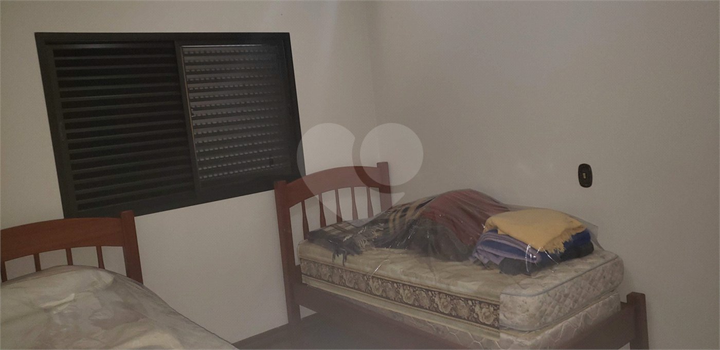 Casa à venda com 5 quartos, sendo 2 suítes, no condomínio Alpes da Cantareira, Mairiporã - SP