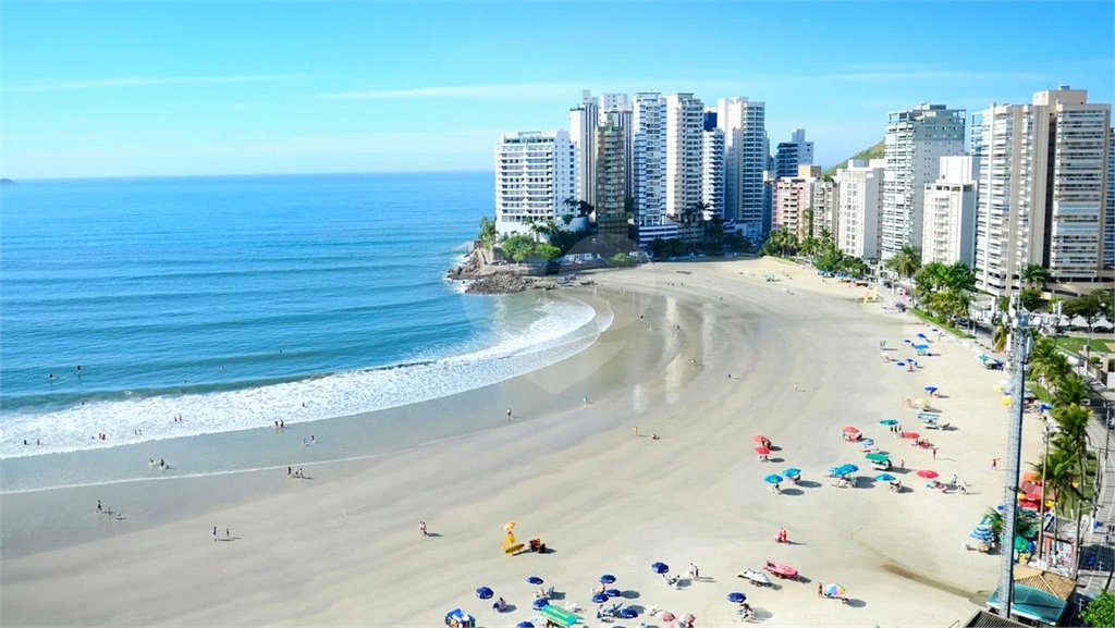 Apartamento à venda com 3 quartos em Pitangueiras, Guarujá, SP