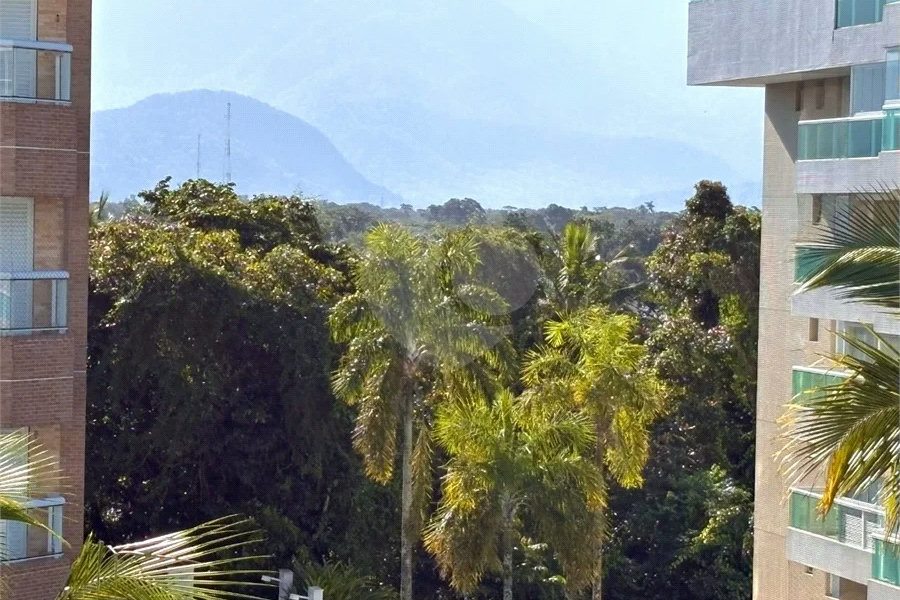 Apartamento à venda com 3 quartos, sendo 2 suítes, em Riviera de São Lourenço, Bertioga, SP