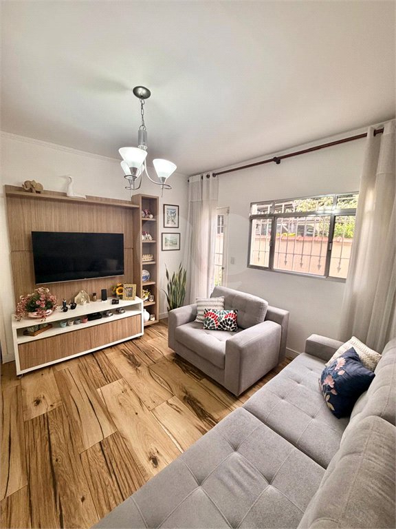 Casa à venda com 3 quartos em Cangaíba, São Paulo, SP