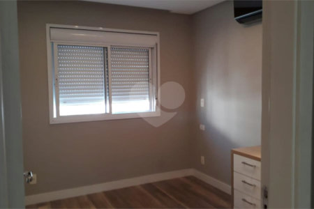 Apartamento à venda com 3 quartos, sendo 1 suíte, no Centro, São Bernardo do Campo, SP
