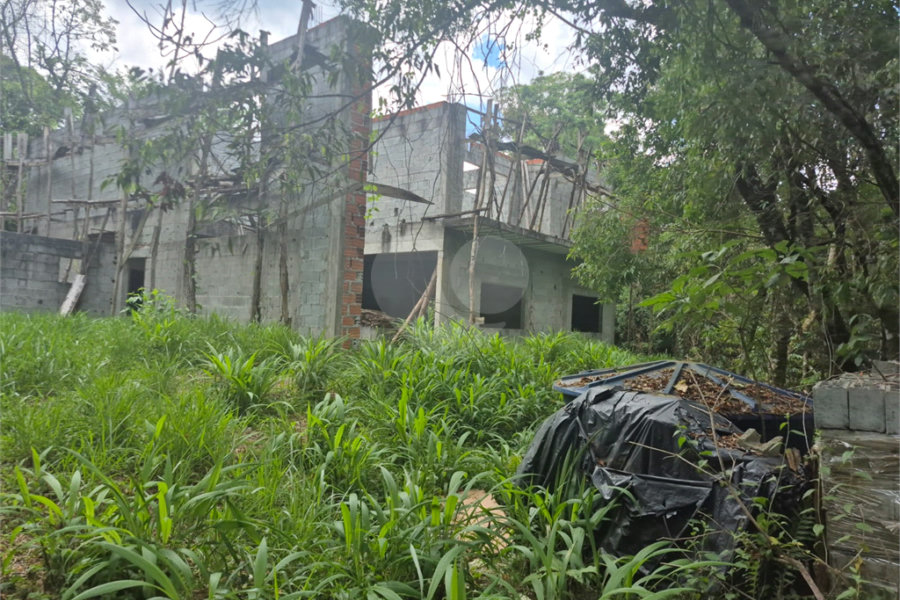 Terreno à venda no condomínio Alpes da Cantareira, Mairiporã - SP