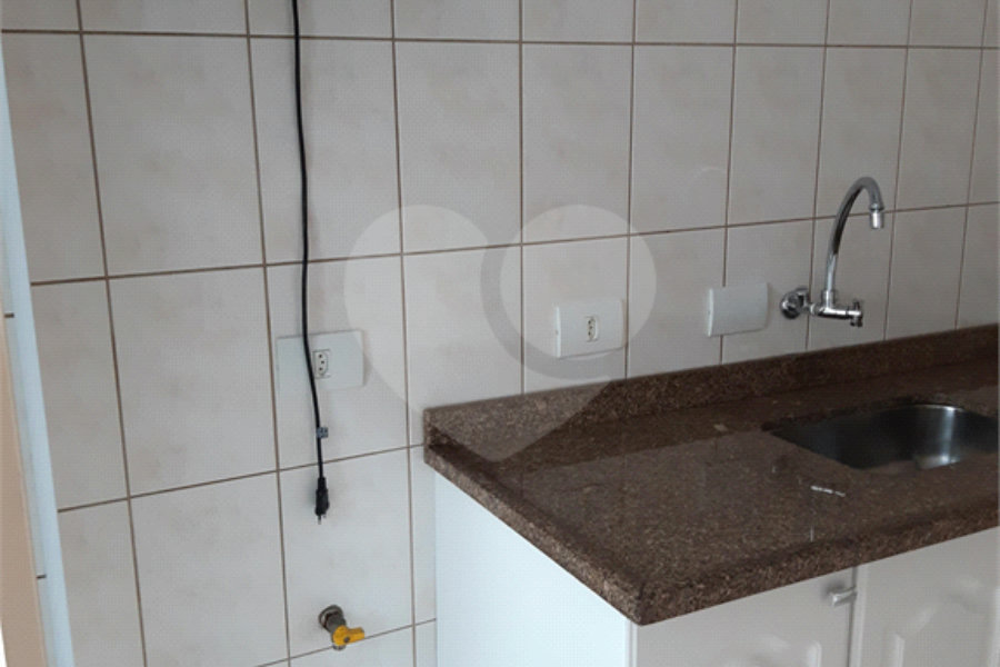 Apartamento à venda com 2 quartos em Vila Guarani, São Paulo, SP