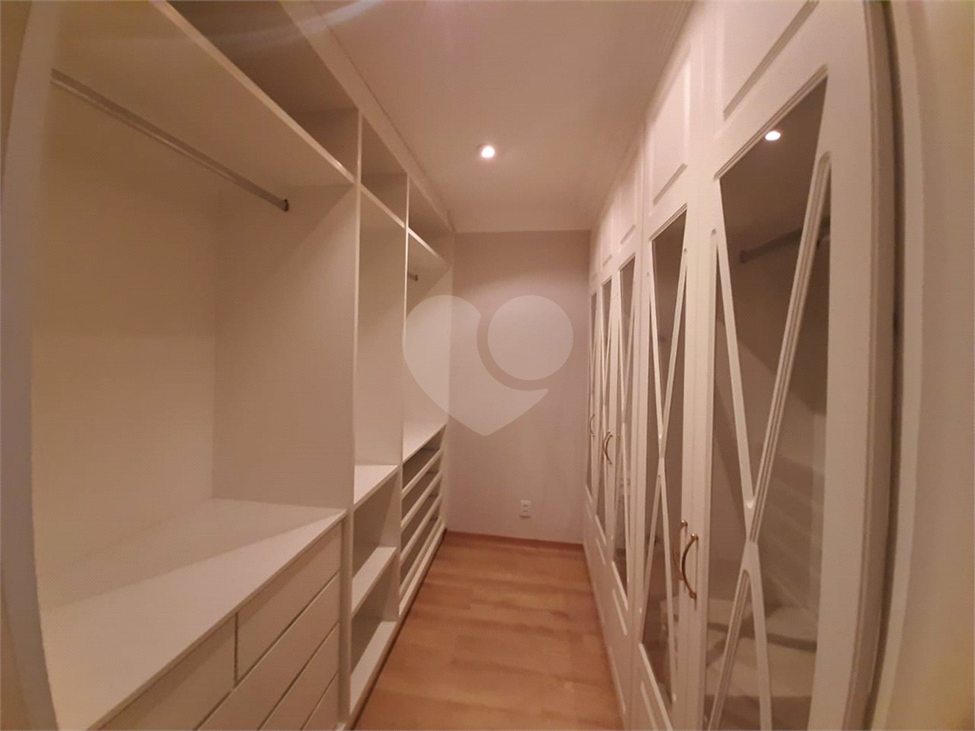 Apartamento à venda com 10 quartos, sendo 6 suítes, em Santana, São Paulo, SP