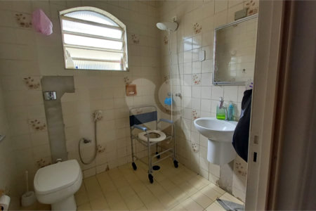 Sobrado à venda com 3 quartos em Jardim Regina, São Paulo, SP