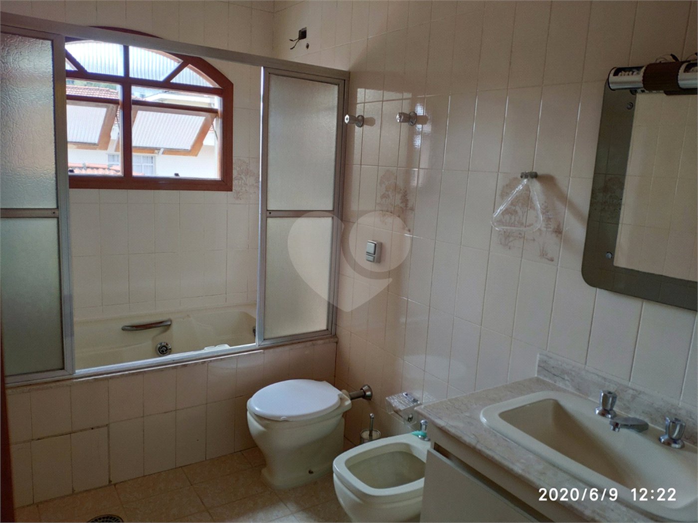 Casa à venda com 5 quartos, sendo 1 suíte, em Jaguaré, São Paulo, SP