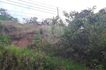 Terreno à venda em Jardim Estância Brasil, Atibaia, SP