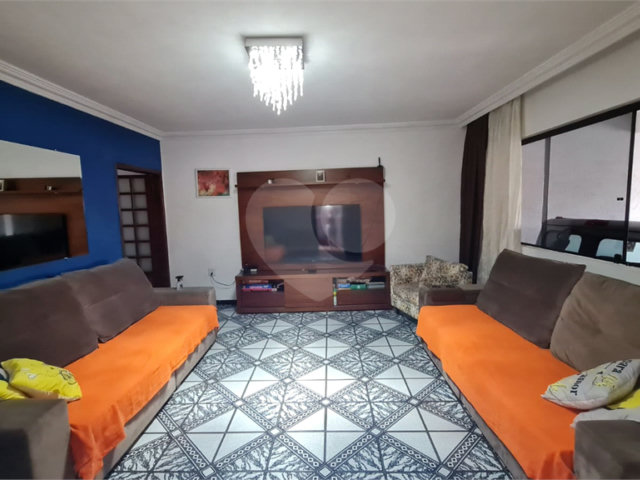 Sobrado à venda com 4 quartos, sendo 1 suíte,  em Mandaqui, São Paulo, SP