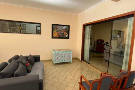 Casa à venda com 3 quartos, sendo 1 suíte,  em Santos Dumont, Três Lagoas, MS
