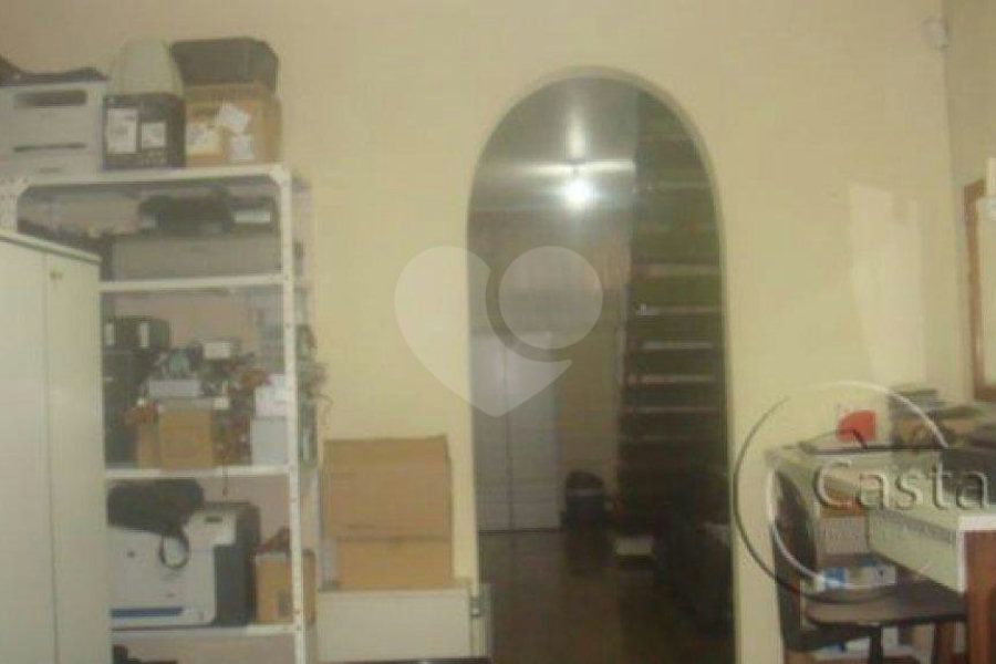 Sobrado à venda com 3 quartos, sendo 1 suíte, em Vila Prudente, São Paulo, SP
