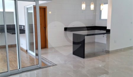 Casa à venda com 3 quartos, sendo 1 suíte, no condomínio Costa das Areias, Salto - SP