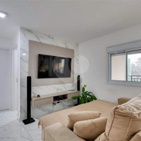 Apartamento à venda com 2 suítes em Santo Amaro, São Paulo, SP