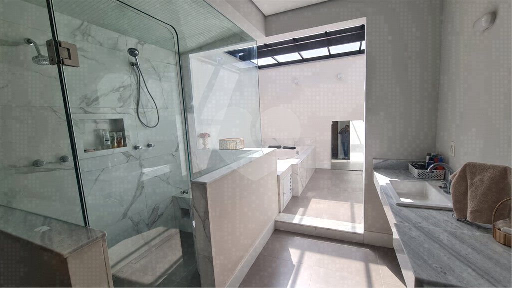 Casa à venda com 3 suítes em Vila Nastri, Itapetininga, SP