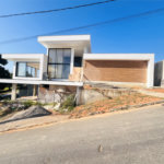 Casa à venda com 3 suítes no condomínio Residencial Green Ville, Rio de Janeiro - RJ