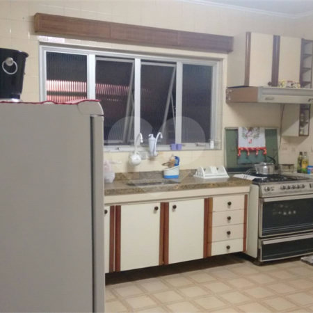 Sobrado à venda com 3 quartos, sendo 1 suíte, em Jaguaré, São Paulo, SP