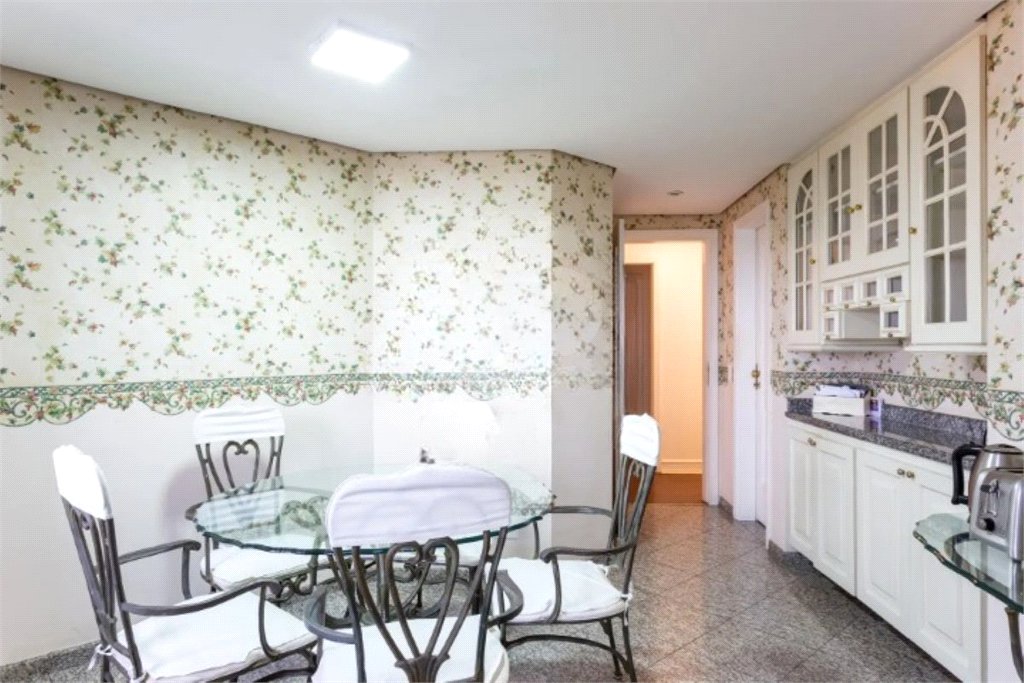 Apartamento à venda com 4 suítes em Vila Ida, São Paulo, SP