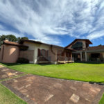 Casa à venda com 7 quartos, sendo 3 suítes,  em Jardim Colombo, Itapetininga, SP