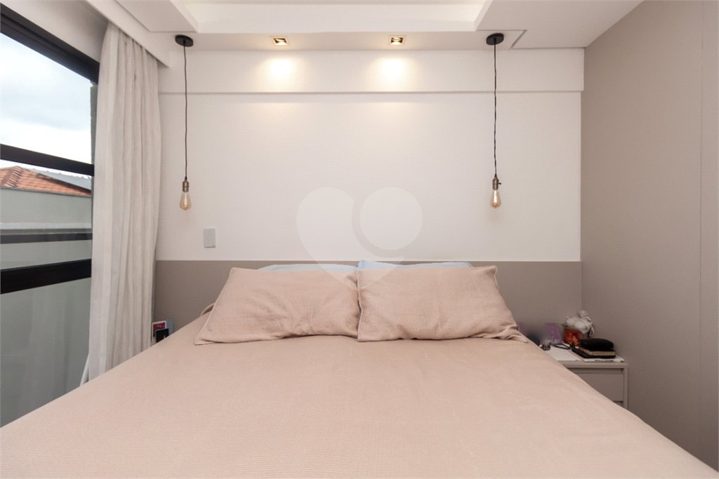 Casa à venda com 2 quartos, sendo 1 suíte, no condomínio Vloft, São Paulo - SP