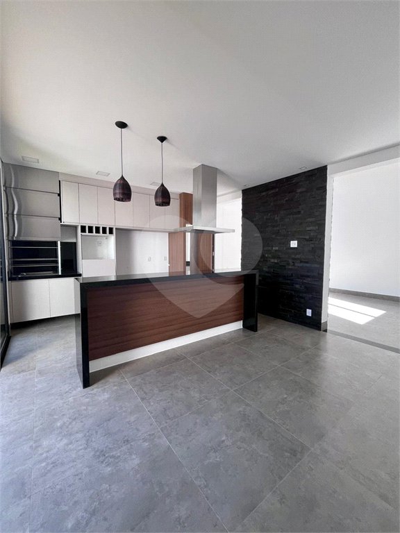 Casa à venda com 3 suítes em Residencial Village Damha III, Araraquara, SP