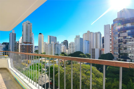 Apartamento à venda com 4 quartos, sendo 2 suítes,  em Brooklin Paulista, São Paulo, SP