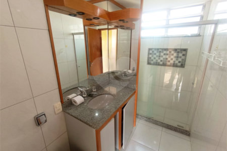 Apartamento à venda com 3 quartos, sendo 1 suíte, em Tijuca, Rio de Janeiro, RJ
