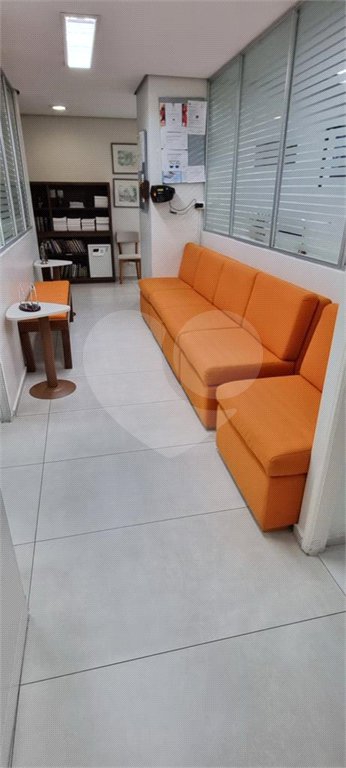 Sala à venda ou para alugar em República, São Paulo, SP