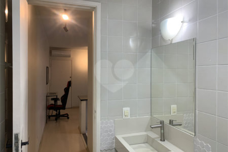 Apartamento à venda com 1 quarto em Vila Andrade, São Paulo, SP