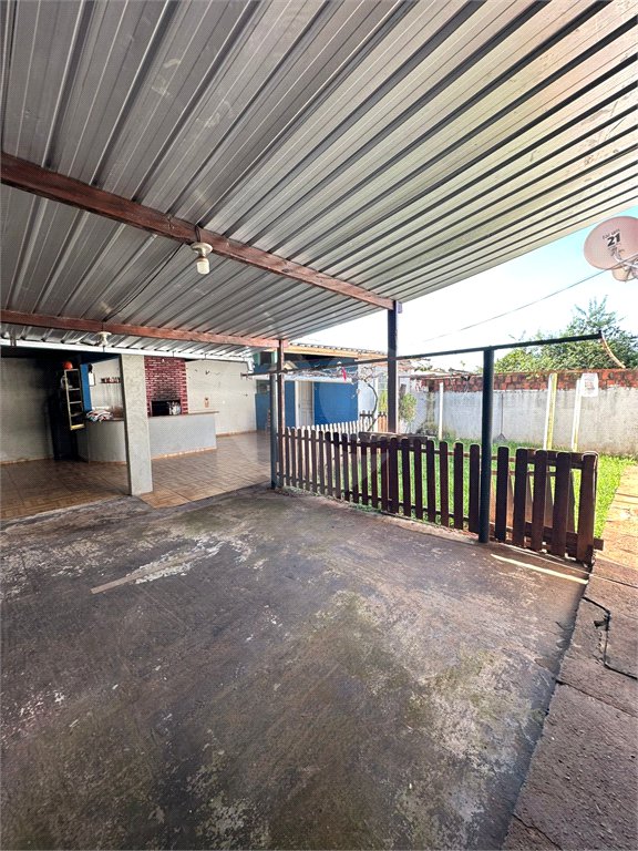 Casa à venda com 4 quartos, sendo 1 suíte,  em Jardim Estoril, Ponta Porã, MS