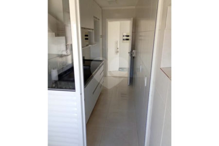 Apartamento à venda com 3 quartos, sendo 1 suíte, em Vila Gustavo, São Paulo, SP