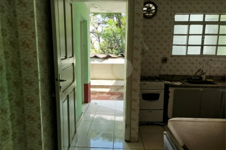 Casa Térrea à venda com 2 quartos em Vila Nivi, São Paulo, SP