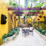 Casa à venda com 4 suítes no condomínio Annecy Village, São Paulo - SP