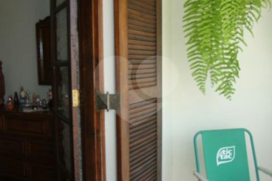 Sobrado à venda com 3 quartos, sendo 1 suíte, em Parada Inglesa, São Paulo, SP