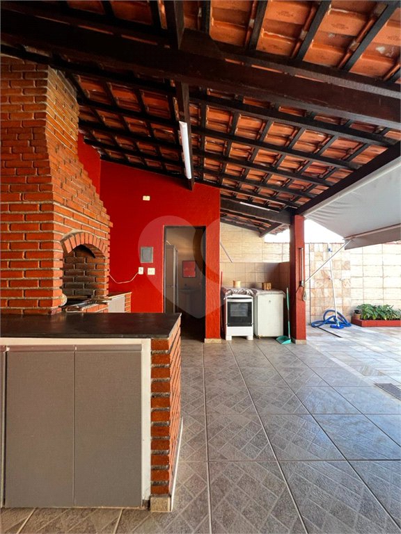 Sobrado à venda com 3 quartos, sendo 2 suítes,  em Alto Ipiranga, Mogi das Cruzes, SP