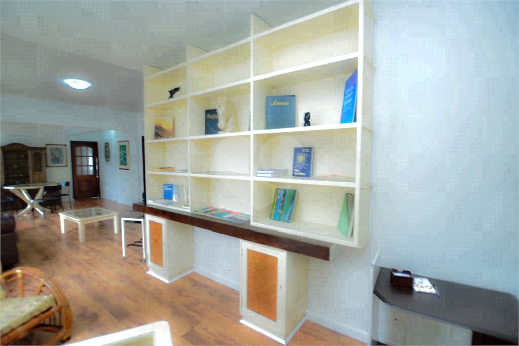 Apartamento à venda com 3 quartos, sendo 1 suíte, em Jardim Paulista, São Paulo, SP