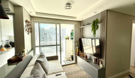 Apartamento à venda com 3 quartos, sendo 1 suíte,  em Vila Dom Pedro I, São Paulo, SP