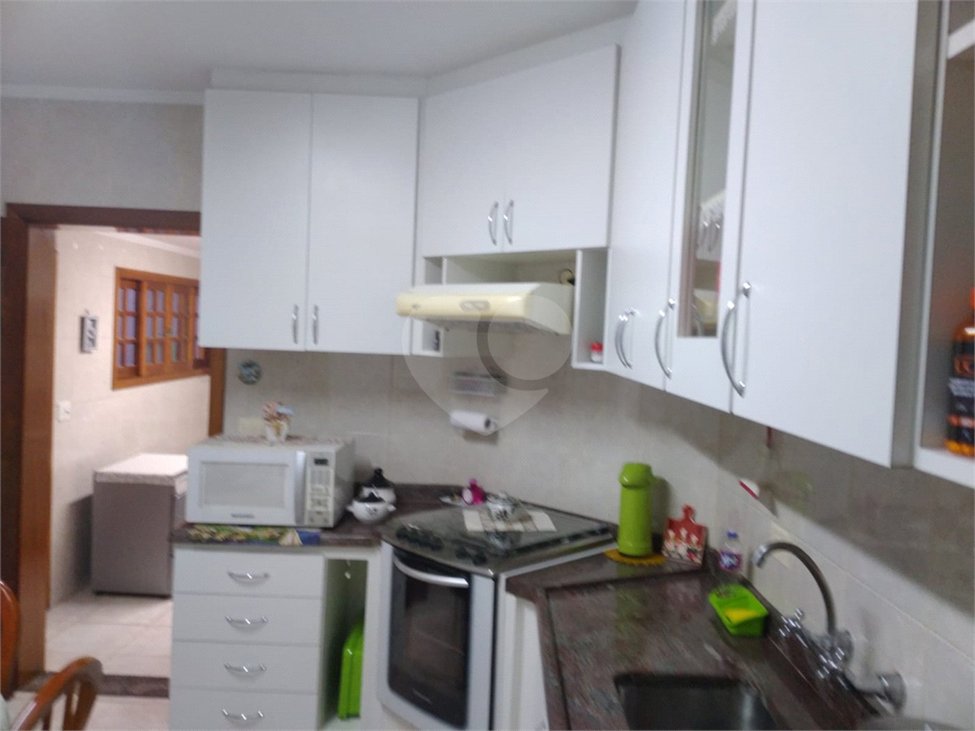 Casa à venda com 4 quartos, sendo 3 suítes, no condomínio Da Serra, São Paulo - SP